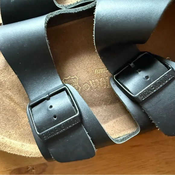 Men’s Birkenstock Milano Black Leather Brown Footbed - Picture 2 of 6